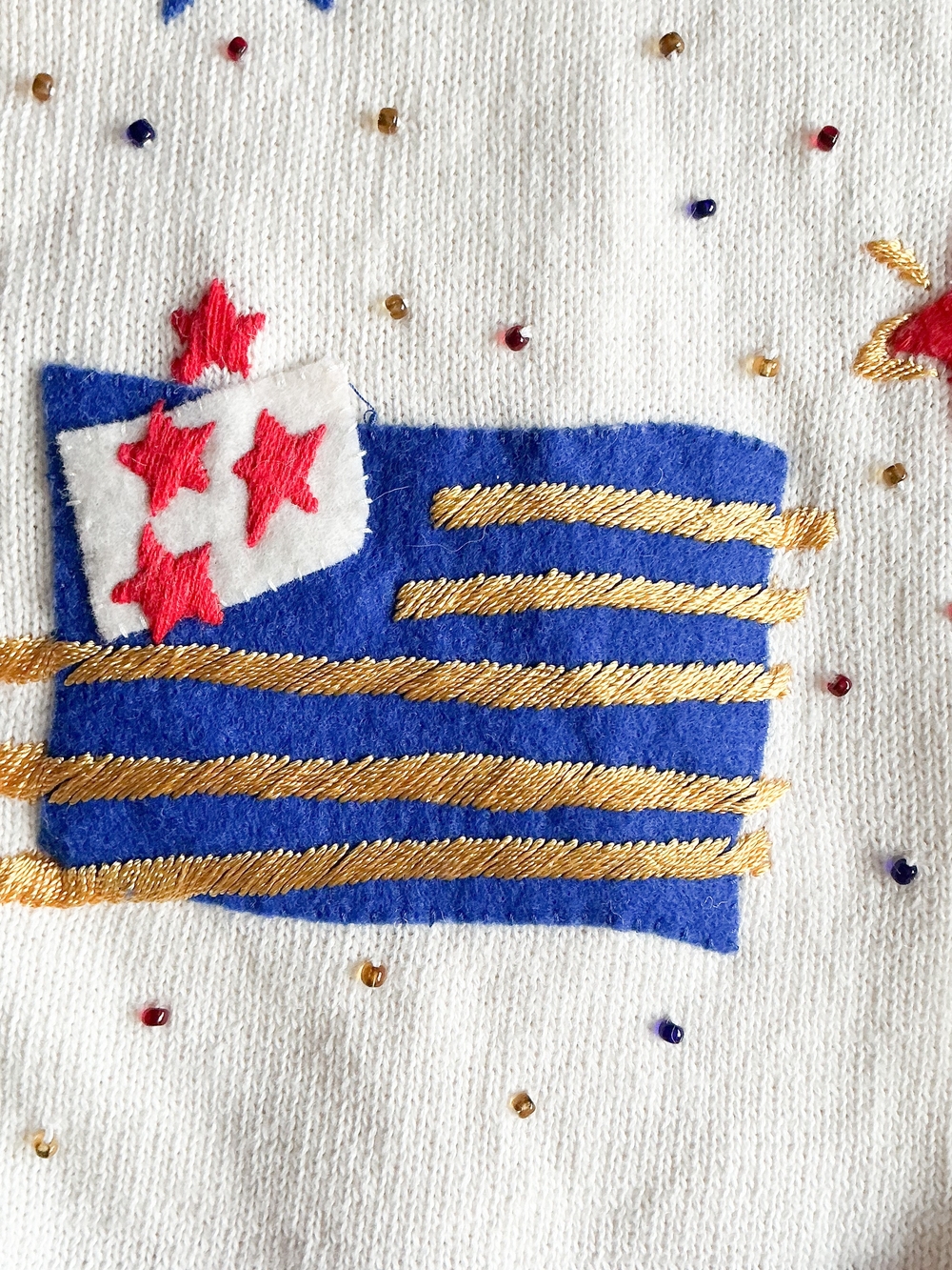 Michael Simon Vintage 1994 Womens American Flag White Maximalist Sweater Size 2 - Picture 4 of 11